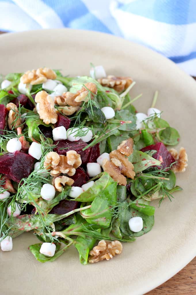 Salade met geitenkaas biet en avocado online diëtist